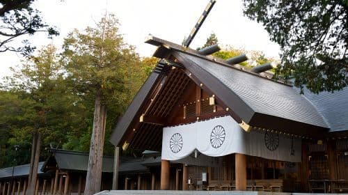 Japonia: Sapporo Jozankei Onsen + Hill of the Buddha + Hokkaido Jingu + Shiroi Koibito Park – wycieczka jednodniowa