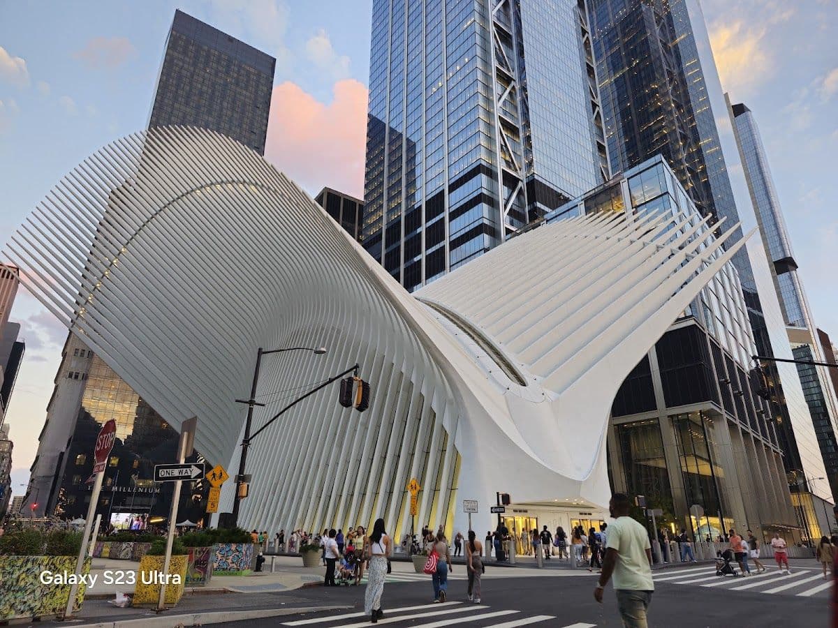 Skip the Line: 9-11 Memorial and Museum with Statue of Liberty cruise