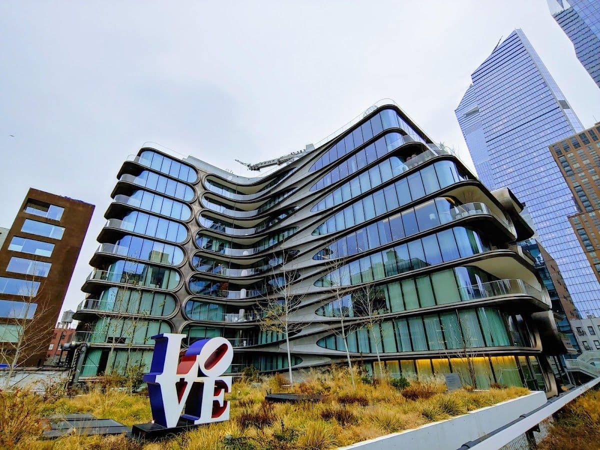 The Highline NYC Self Guided Walking Tour