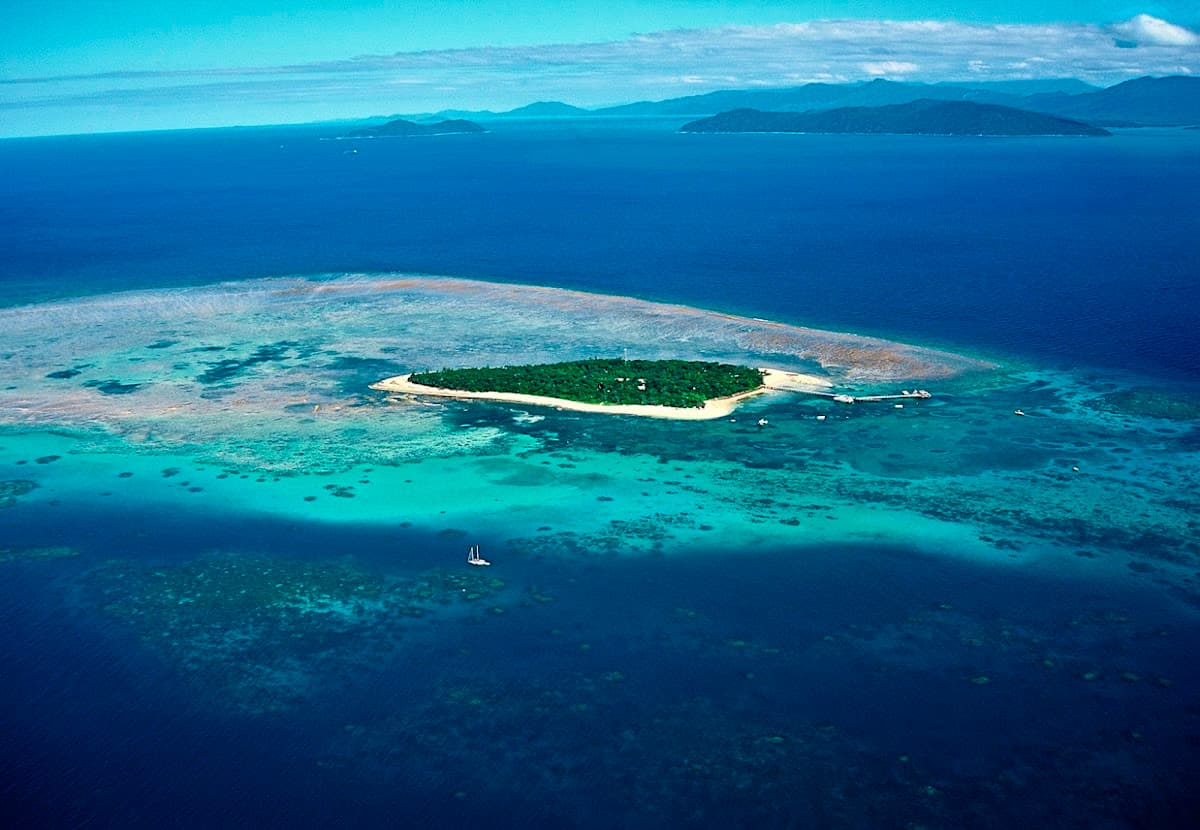40 Minute Great Barrier Reef Scenic Flight From Cairns