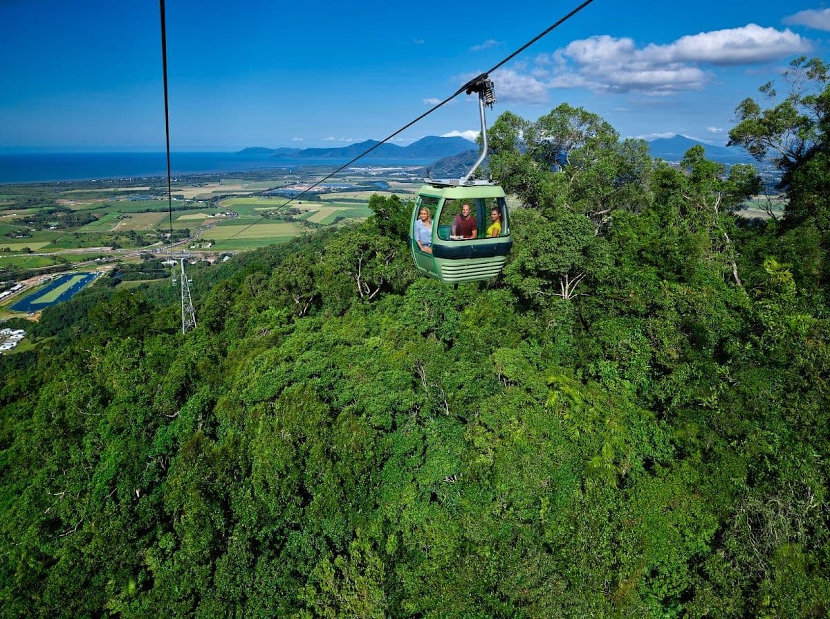 Classic Kuranda Skyrail Rainforest Cableway Day Tour with transfers