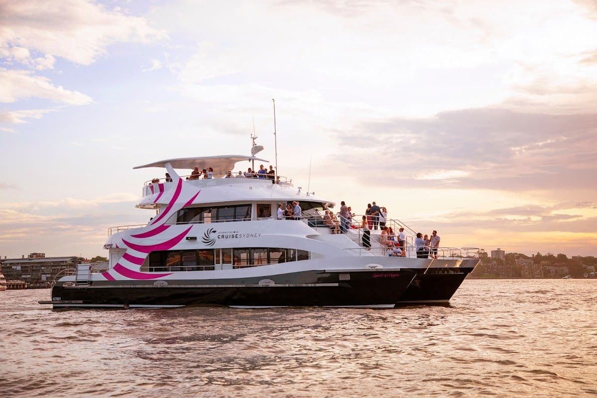 Sydney Luxury Sightseeing Cruise (Includes Wine & Beverages + Lunch/Dinner) - Journey Beyond Cruise Transport Passes
