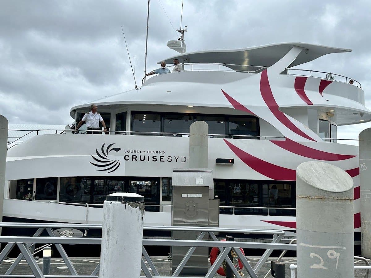 Sydney Luxury Sightseeing Cruise (Includes Wine & Beverages + Lunch/Dinner) - Journey Beyond Cruise Transport Passes