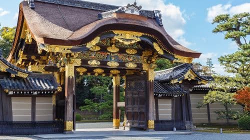 Kinkaku-ji + Arashiyama + Nijō Castle + Fushimi Inari Taisha Kyoto in-depth niche one-day tour Day Tours