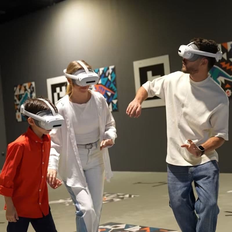 Dinosaurs: The Immersive Odyssey