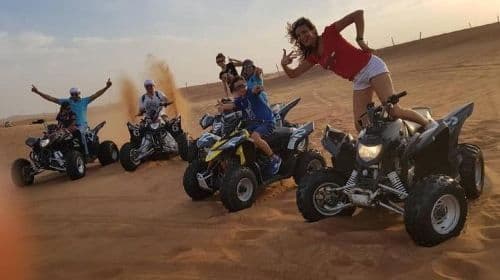 Dubai: Safári nas Dunas Vermelhas, Quadriciclo, Camelo, Dune Bashing, Churrasco e Shows