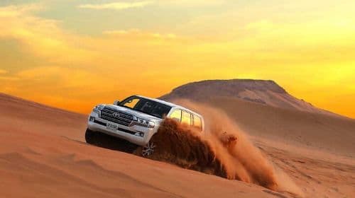 Dubai: Safári nas Dunas Vermelhas, Quadriciclo, Camelo, Dune Bashing, Churrasco e Shows