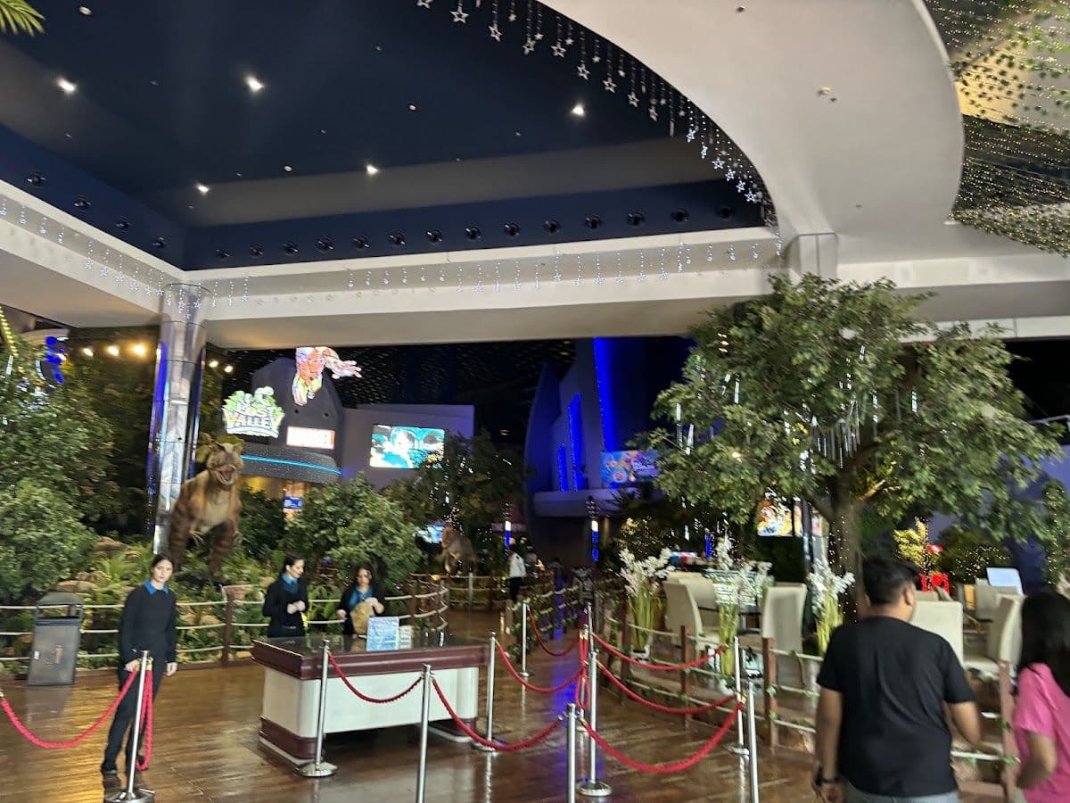 IMG Theme Park