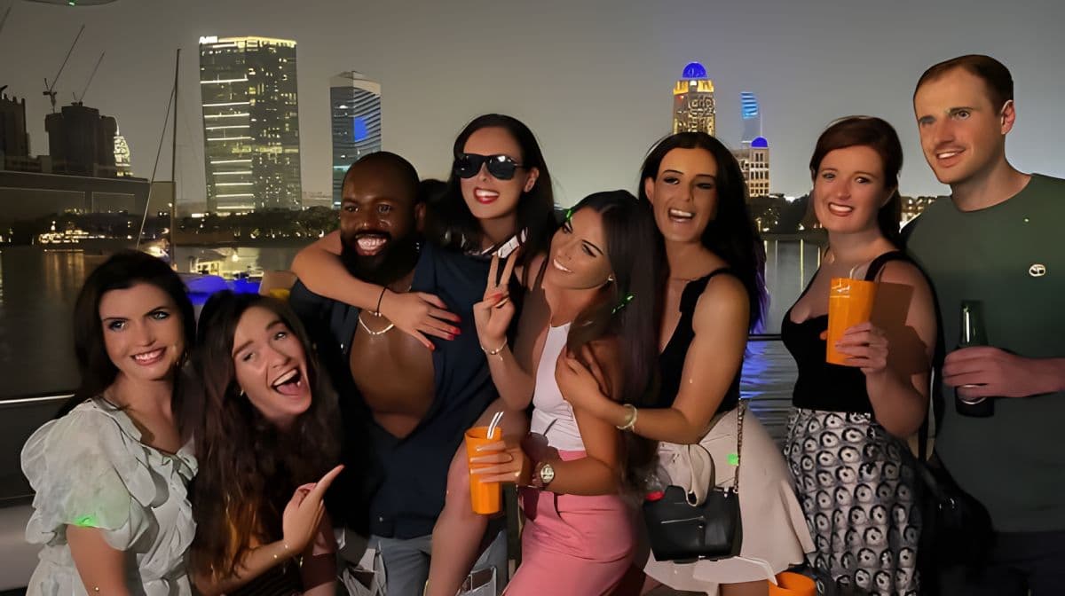 Ultimate Dubai Marina Yacht Party with BBQ, Drinks & DJ Day Tours