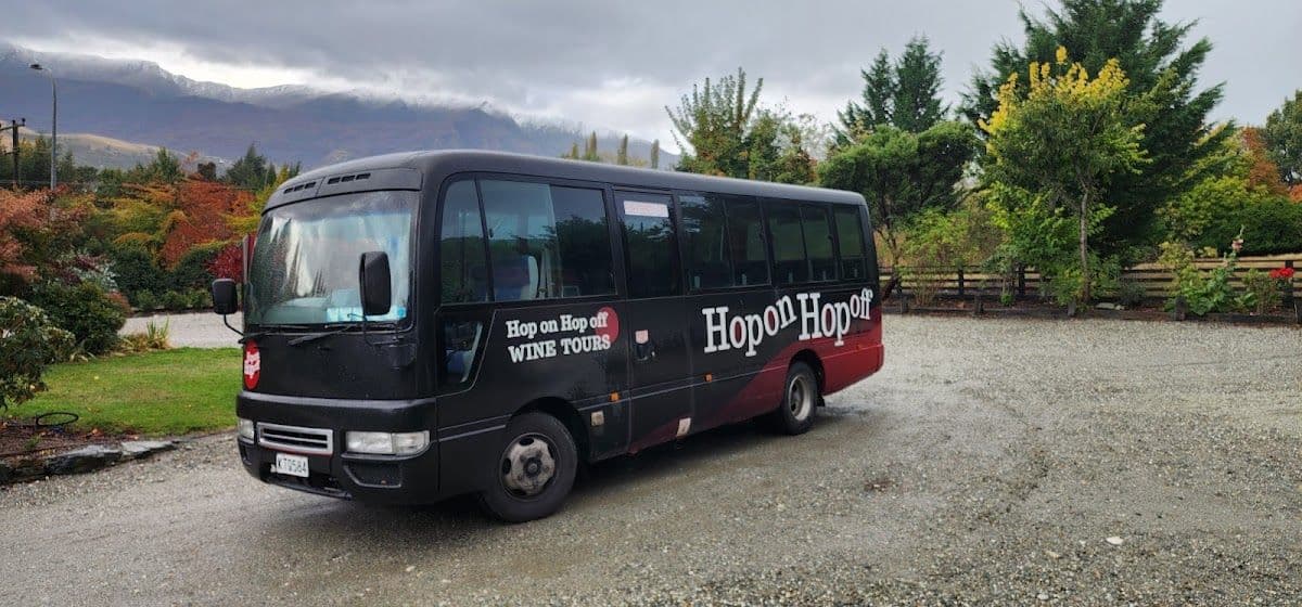 Hop On Hop Off Wine Tour departing Queenstown