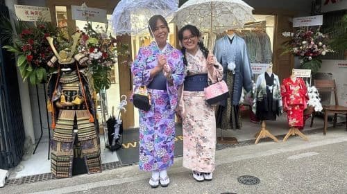 Kyoto: Kimono Rental with Hairstyling and Accessories Day Tours
