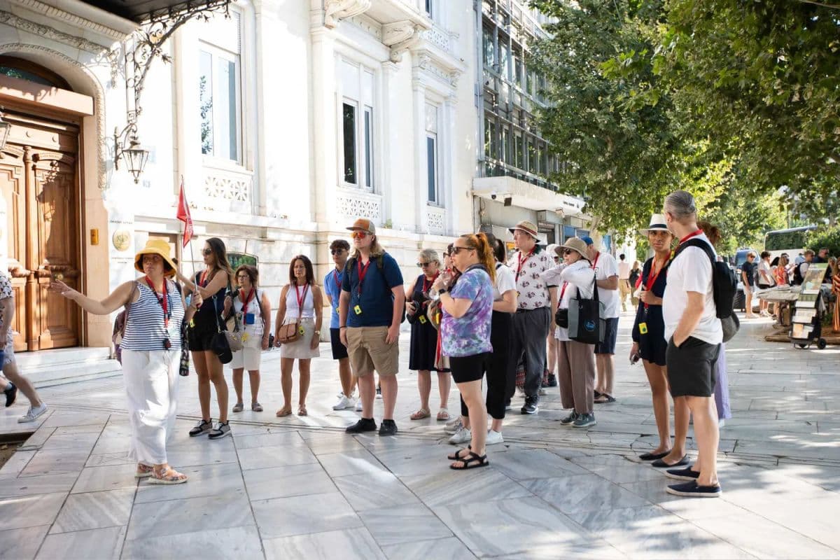 Early Access Acropolis & Plaka Old Town Walking Tour