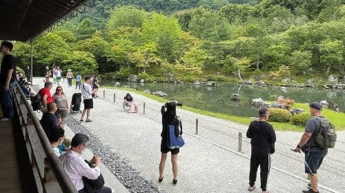 Kioto: wycieczka z przewodnikiem po Arashiyama, bambusy, małpy i świątynie Zen