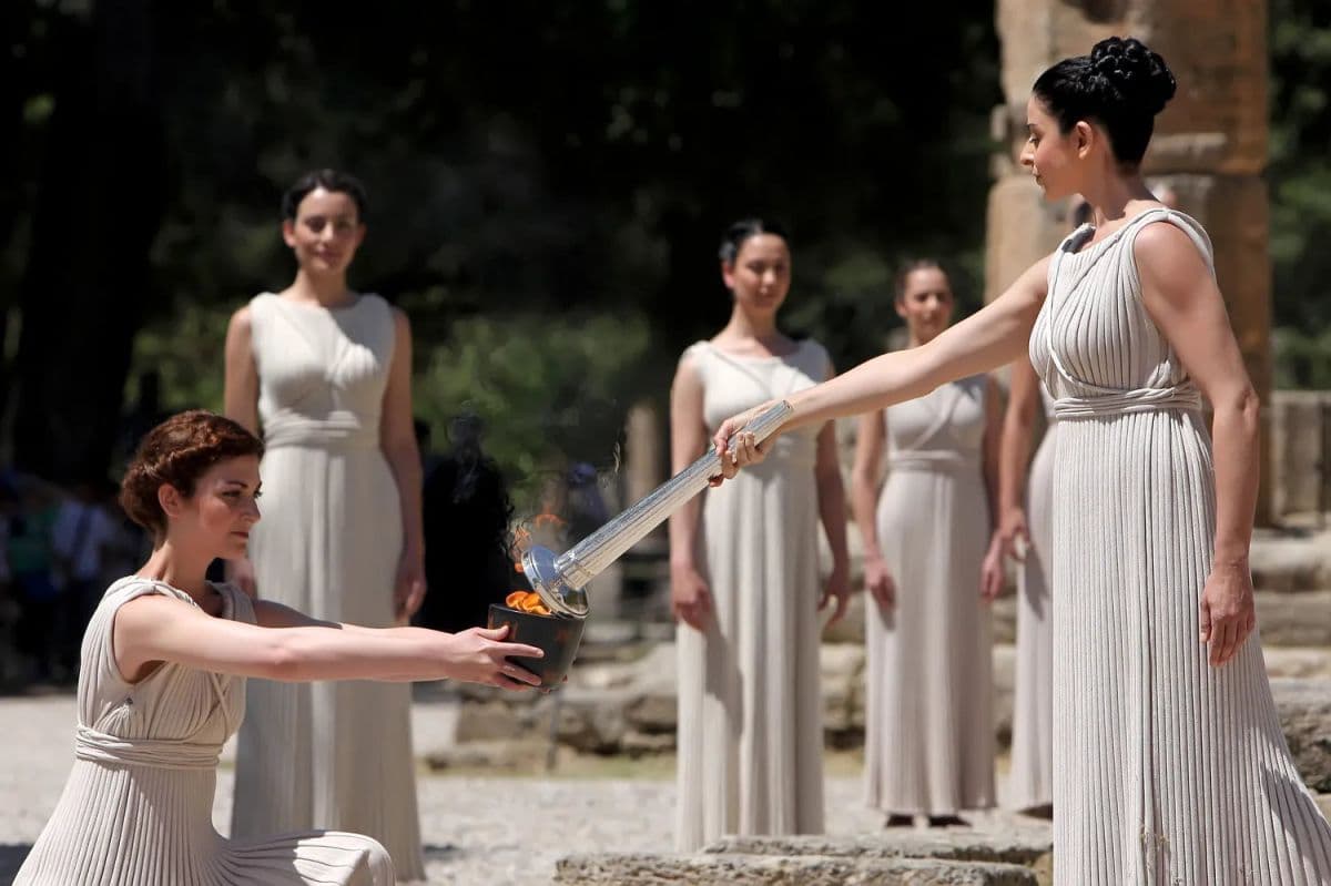 Four-Day Classical Greece Tour: Epidaurus, Mycenae, Olympia, Delphi & Meteora