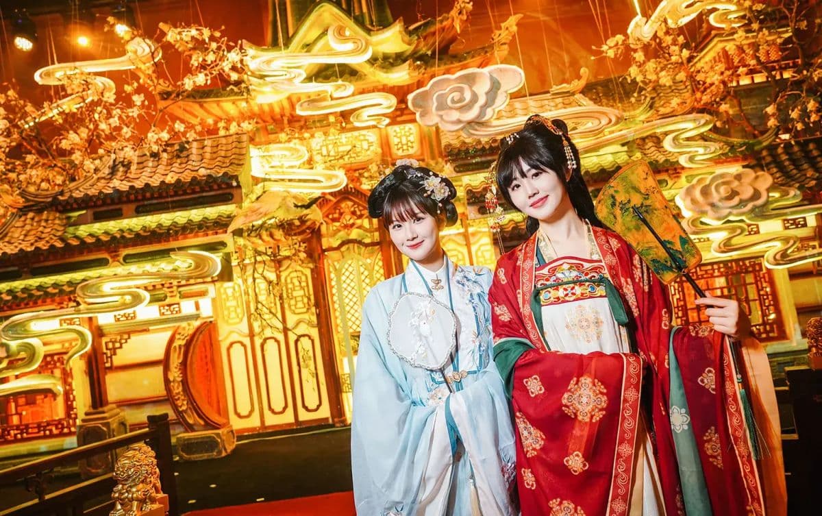 Xuyan Shanghai Tang Dynasty Immersive Banquet Dinner