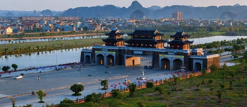 Hoa Lu - Trang An 一日遊