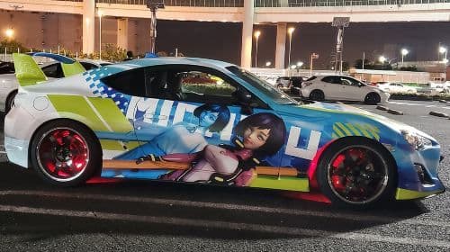 Luxury van Ride to famous car meet up spot Daikoku Day Tours