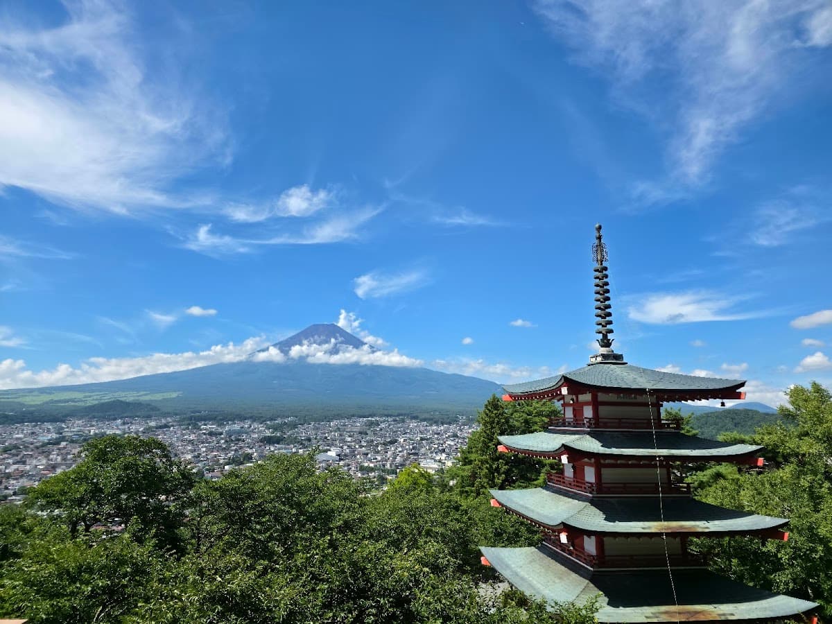 Mt. Fuji 5th Station・Arakurayama Sengen Park