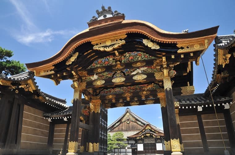 Nijo Castle Kinkakuji Temple Arashiyama  Fushimi Inari Shrine Thousand Torii Gates Day Tour