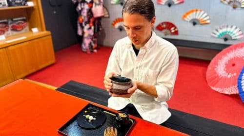 Osaka: Zen Garden Making and Matcha Experience Day Tours