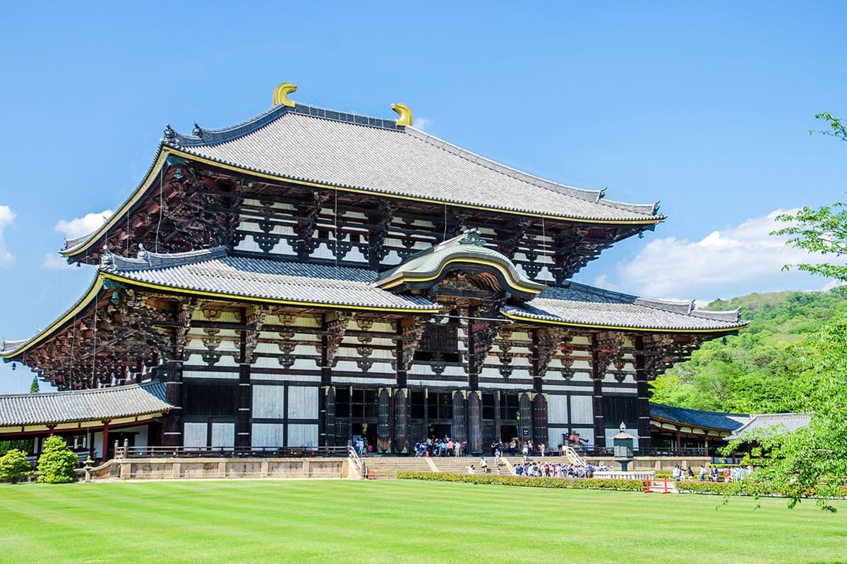 Osaka Ikoma Mountain Skybike, Nara Park Todaiji Temple, and Mt. Wakakusa Day Tour