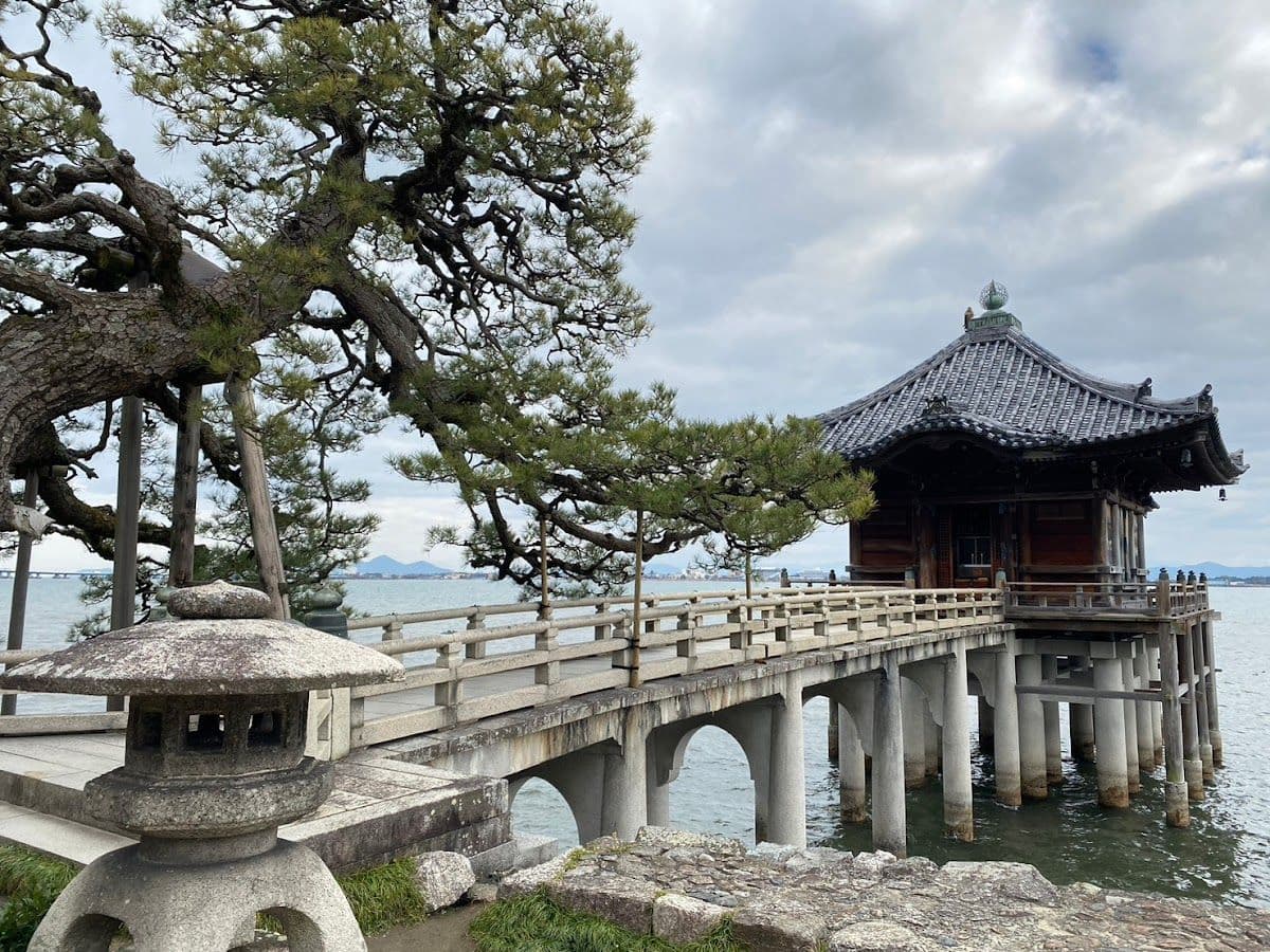 Osaka Lake Biwa observation deck Shirahige Jinja floating temple join-in 1-day tour Day Tours