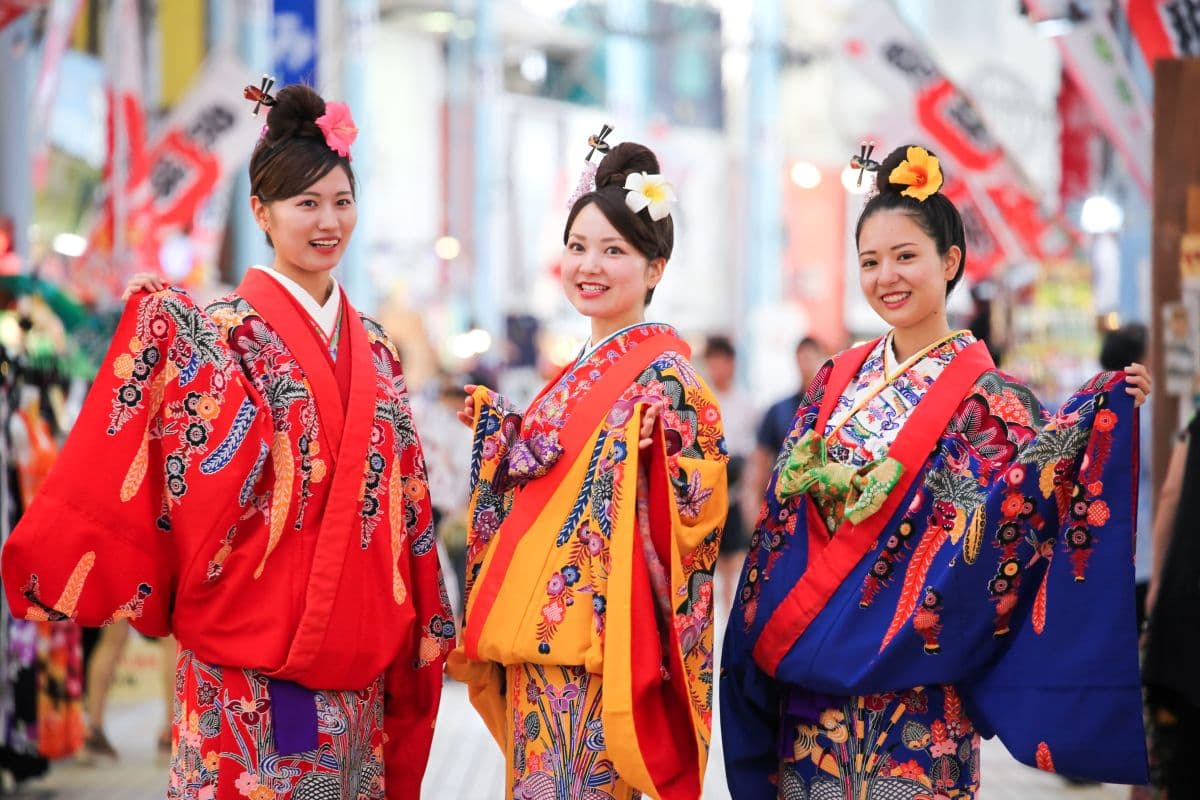 Ryukyu Costume Studio Chura Bijin