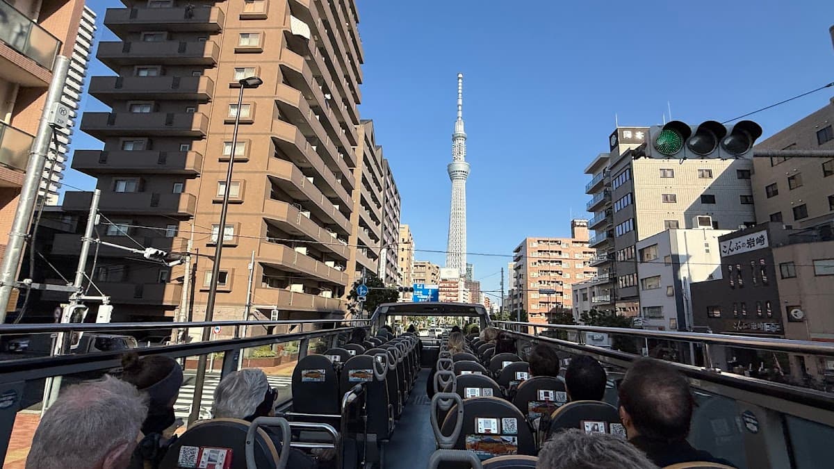 Sky Hop Bus Tokyo