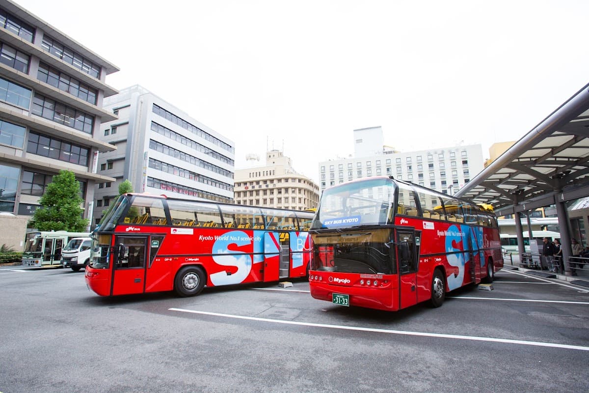 SKYHOP Bus (Kyoto)