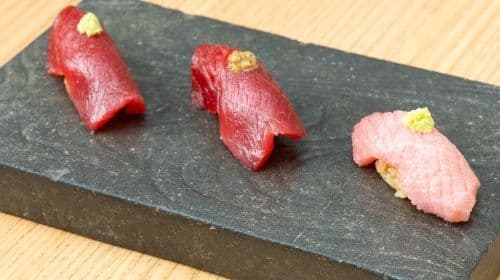 Sushi Senzu Honten - 11-Item Nigiri Sushi Set with Chawanmushi