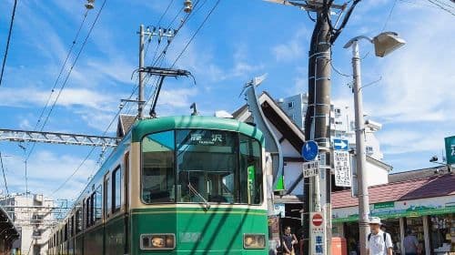 Tokyo + Kamakura In-depth one-day tour: Enoshima Enoden Kamakura High School + Tokyo Skybus Day Tours