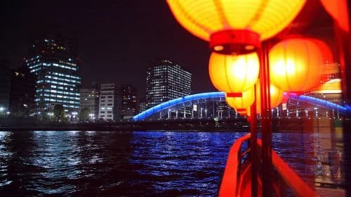 Tokyo Bay: Crociera con cena tradizionale giapponese Yakatabune