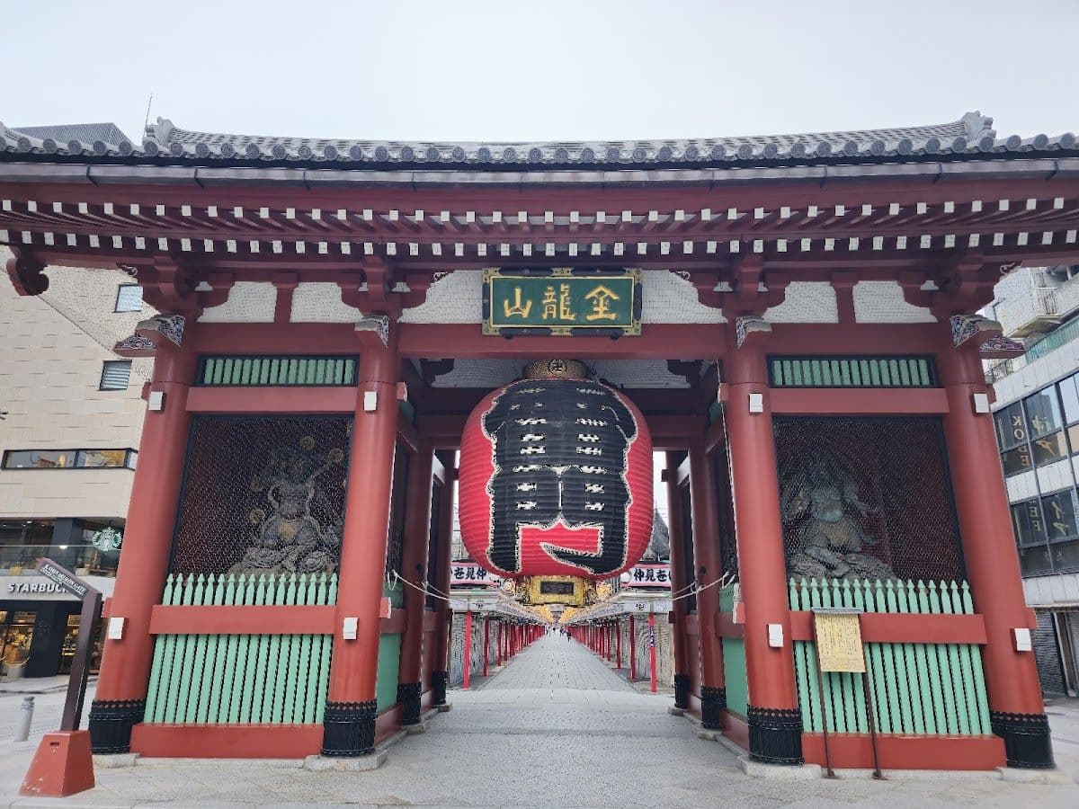 Tokyo Family Food Tour in Asakusa and Sensoji