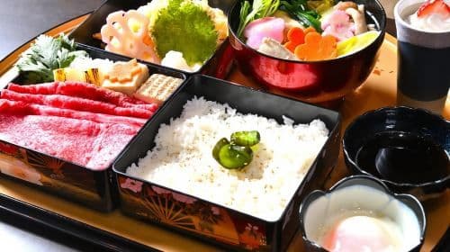 Tokyo Sumo & Geisha Show with A5 Wagyu Dinner in Asakusa