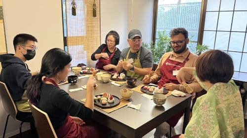 Tokyo Teezeremonie mit hausgemachtem Mochi