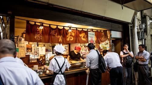Tokyo's Upmarket District: Explore Ginza with a Local Guide Day Tours