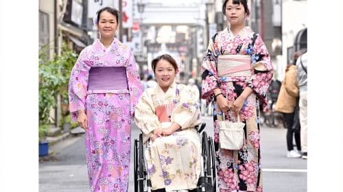 Tokyo: Asakusa Kimono Dressing and Matcha Experience Day Tours