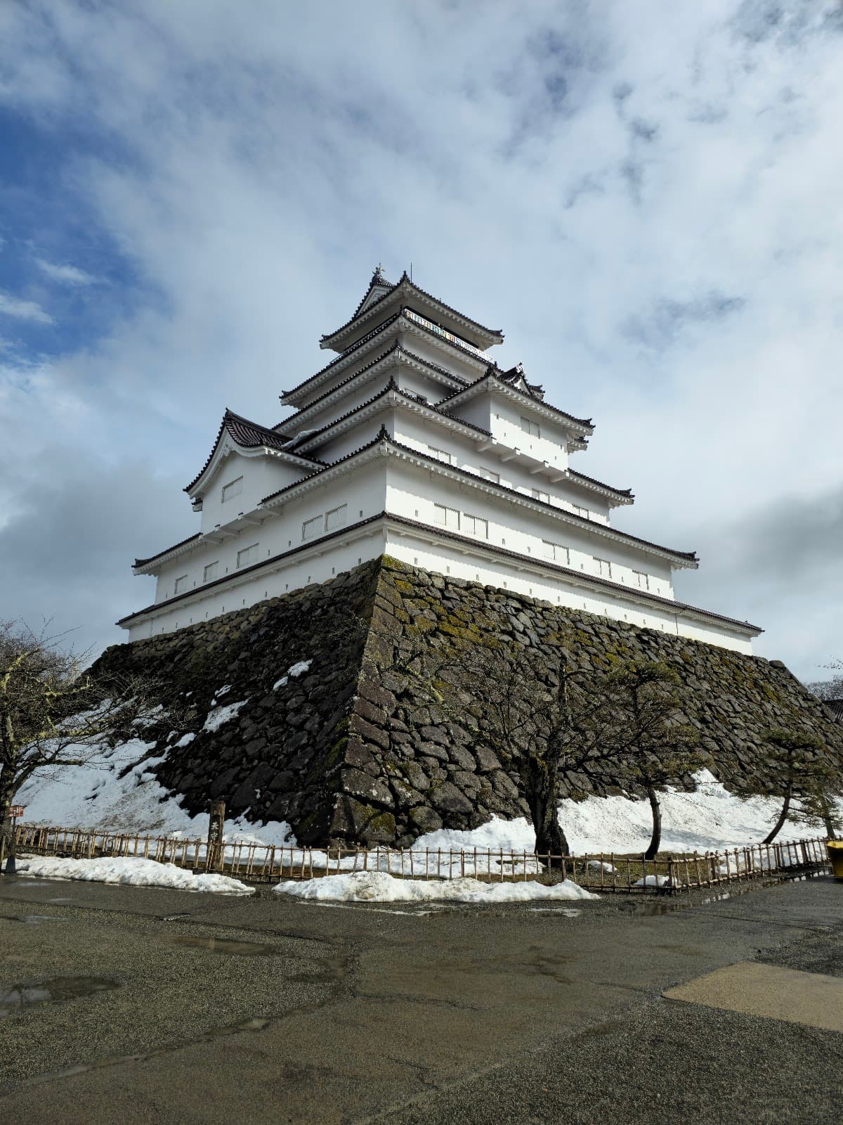 Tsurugajo Castle