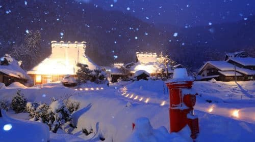 Excursión exclusiva de 1 día Invierno 2026: Eventos de iluminación en Amanohashidate, Ine Boat Houses y tours de un día al Festival de Linternas de Nieve de Kayabuki No Sato