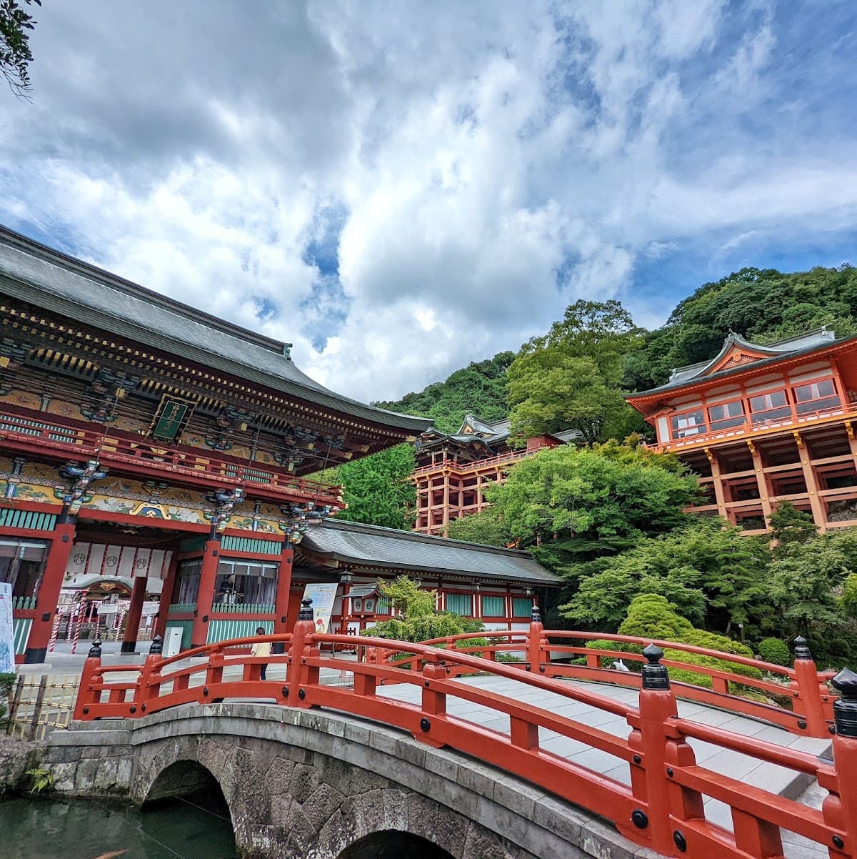 Yūtoku Inari Shrine