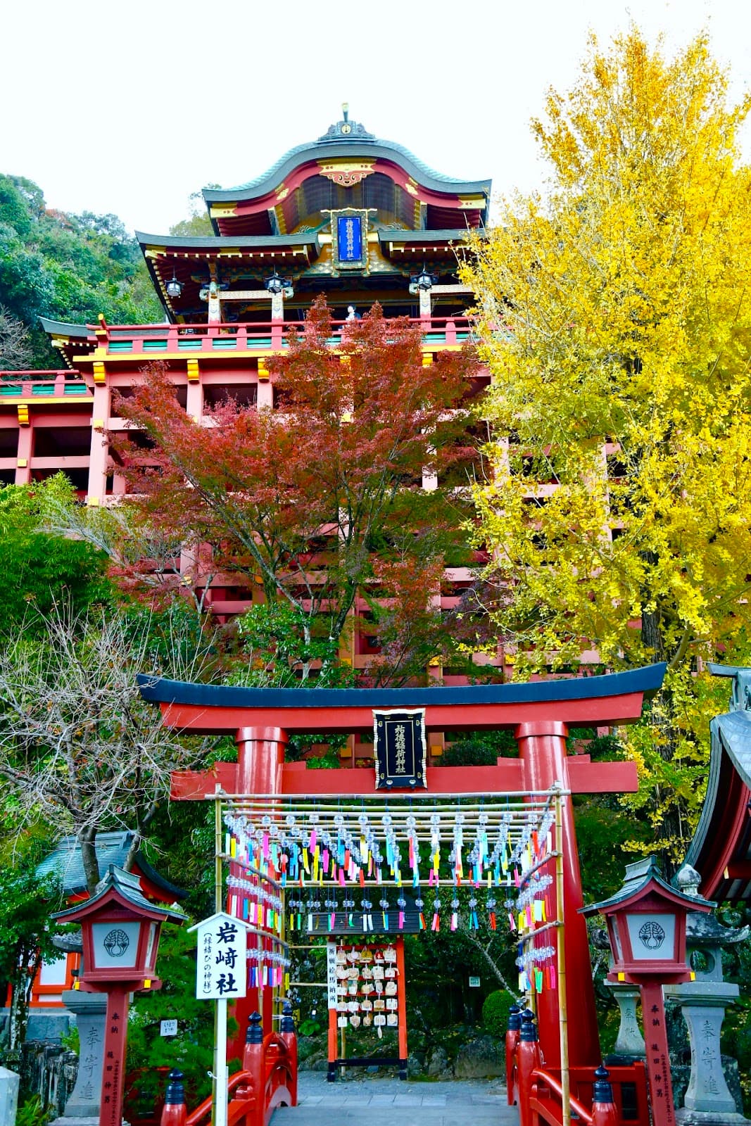 Yūtoku Inari Shrine