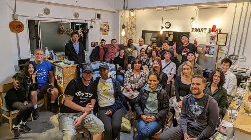 Spettacolo di Standup Comedy in inglese ”Why Why Japan!?” a Tokyo - Tour giornalieri