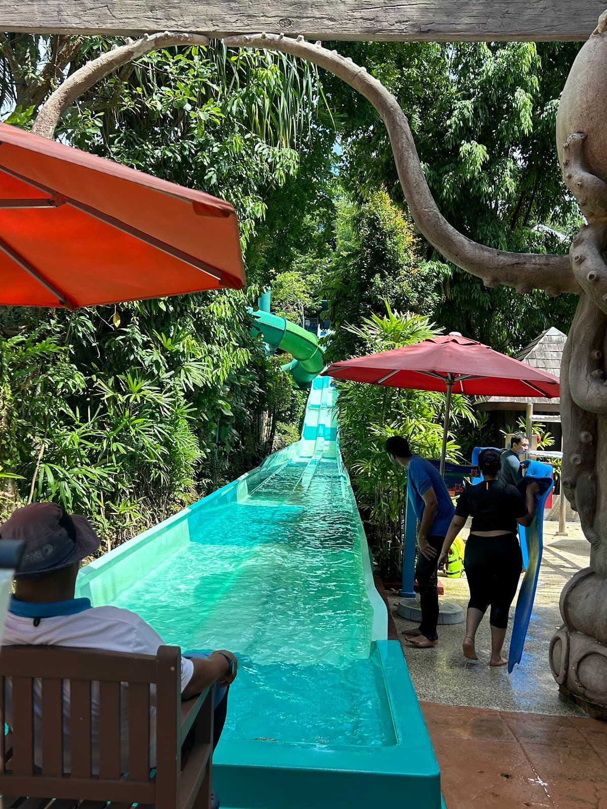 Adventure Cove Waterpark™
