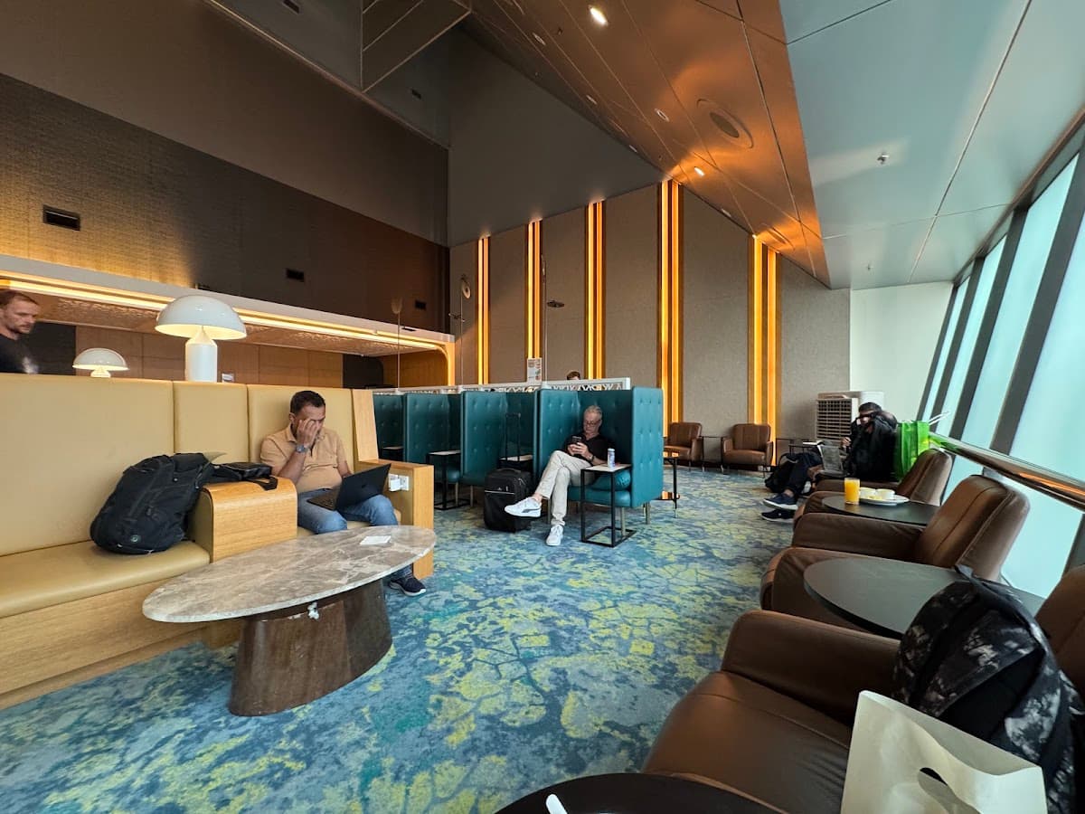 Ambassador Transit Lounge - T2, Changi Airport Singapore