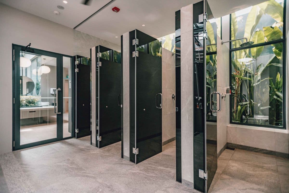 Pay-Per-Use Showers at Hub & Spoke Changi Airport (Public Area)