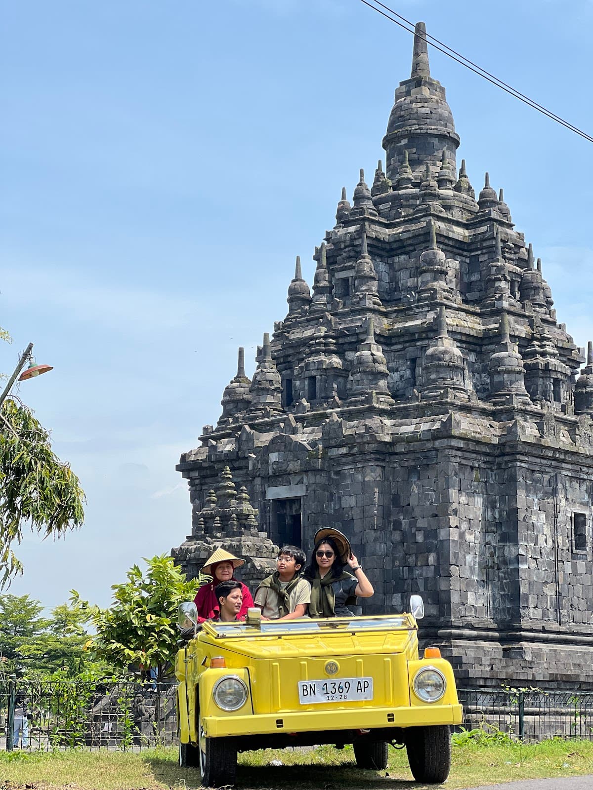 Gerobak Sapi Tour Prambanan