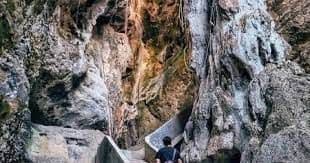 Full Day Trip Labuan Bajo By East Cruise