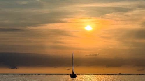 Penghu Sailing | Penghu Whale Cave Sailing Half Day Experience-Self-driving & Sunset SUP