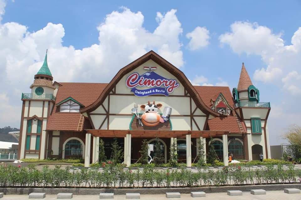 Dairyland Farm Theme Park Prigen