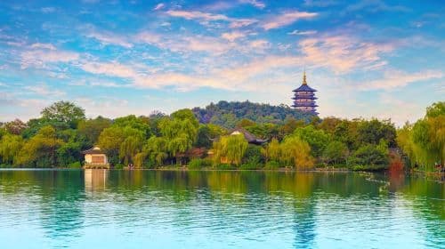 Hangzhou: West Lake + Lingyin Temple + Songcheng| Customized day tour with private charter[Chinese, English, Russian, French, German and Spanish]# Day Tours